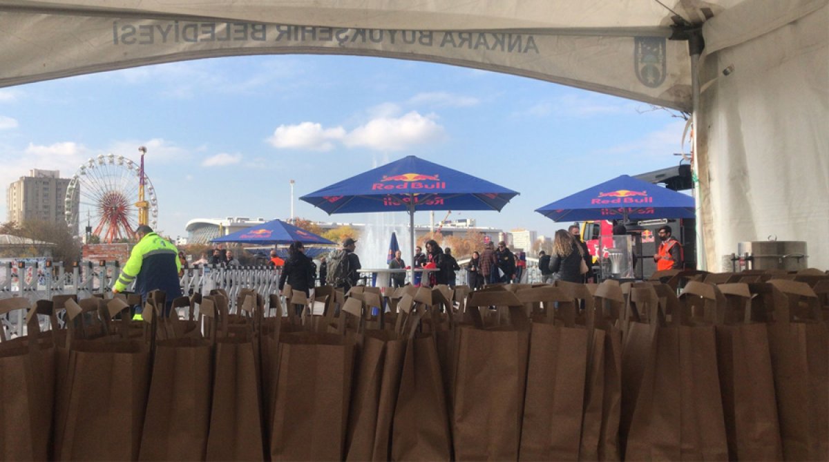 Gezi ve Tur Paketleri: Yolculuklarda Lezzet ve Konfor